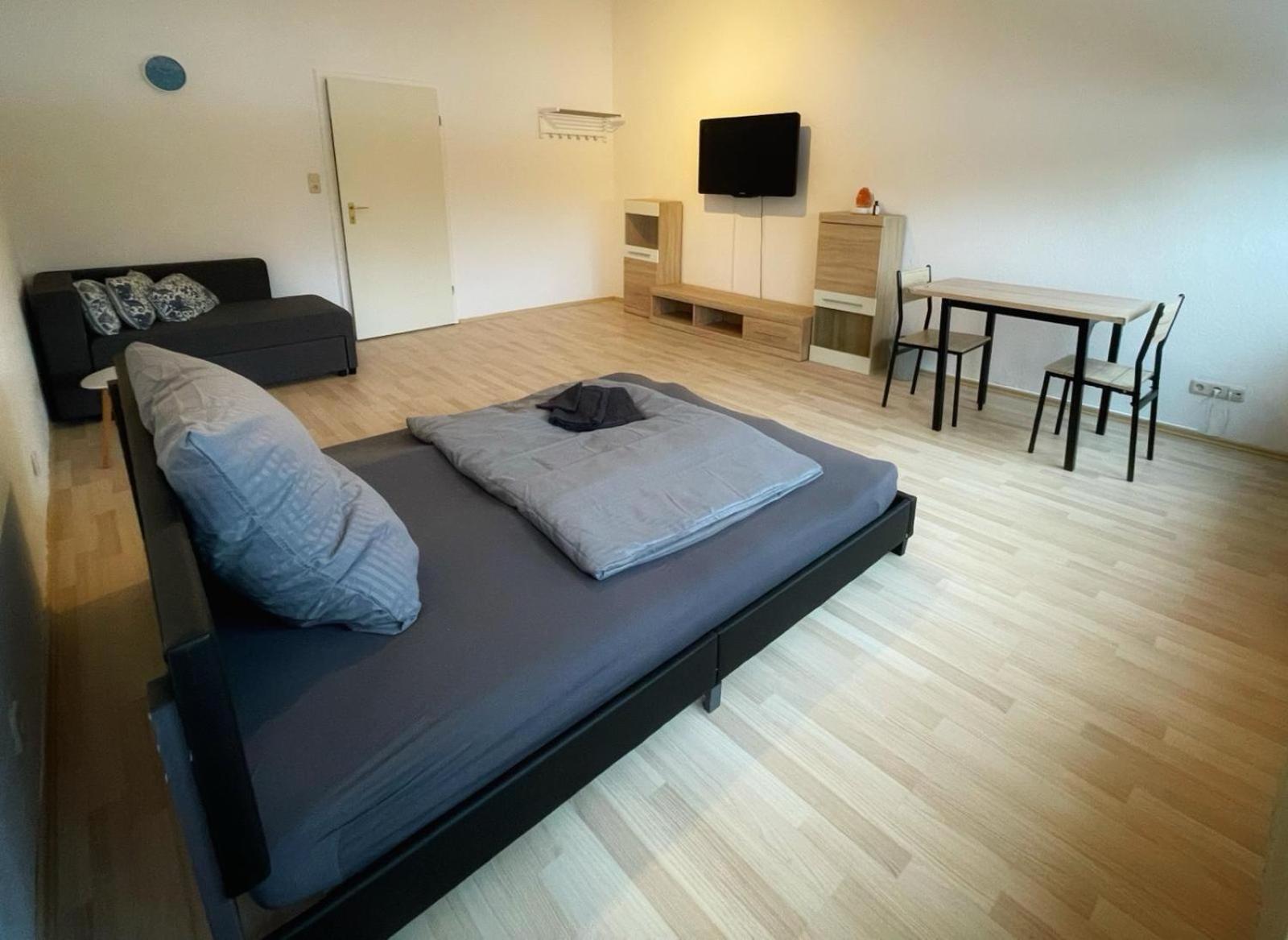 Schoene Ferienzimmer In Privatunterkunft Wilhelmshaven